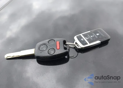 2008 Honda Accord 3.5 Ex-L z USA, uszkodzony, nr VIN 1HGCS228X8A008457